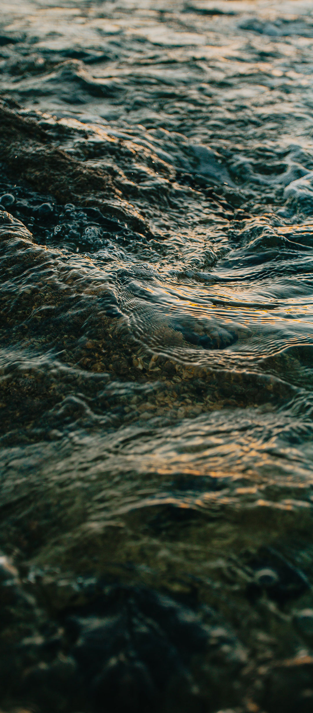 水中波浪的纹理