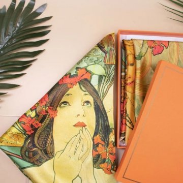 嘉德文创 | 永恒慕夏·桑蚕丝丝巾